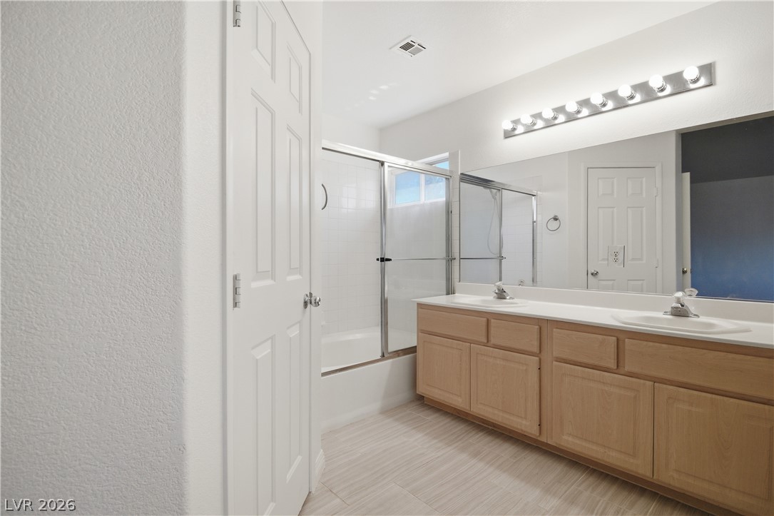 244 Camelback Ridge Avenue Property Photo 12
