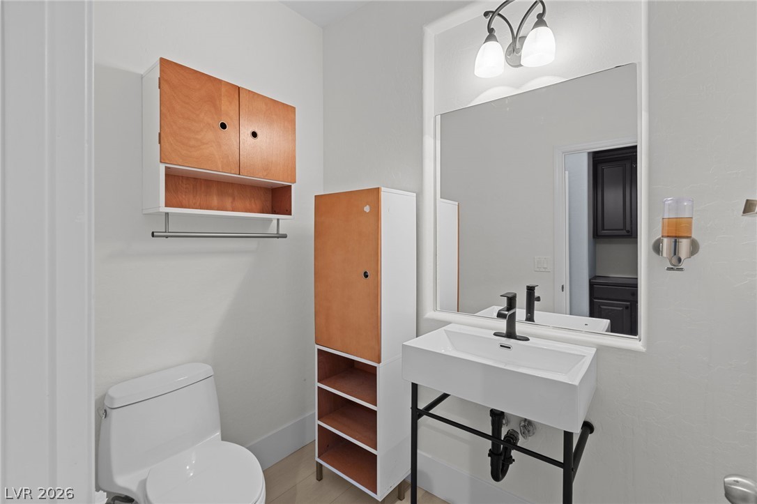 8611 Kennedy Heights Court Property Photo 17