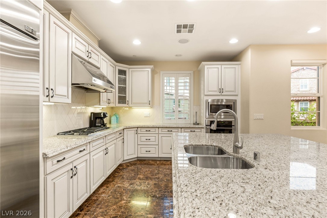 7 Via Vita Bella Property Photo 16