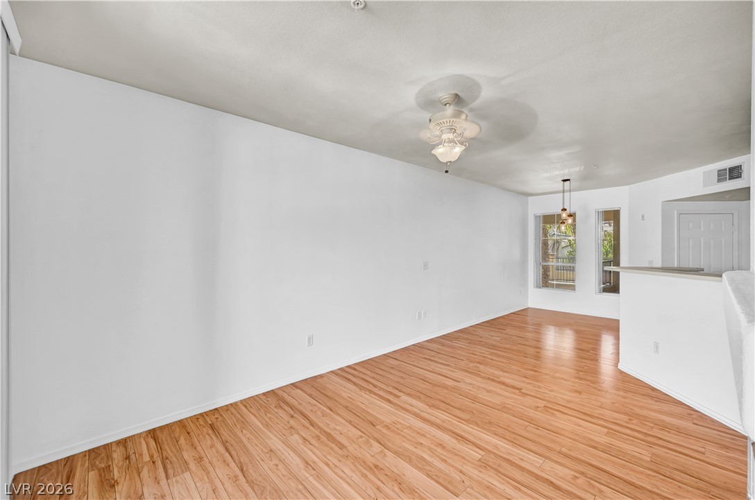 7147 Durango 308 Property Photo 6