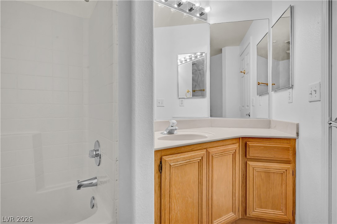 7147 Durango 308 Property Photo 18