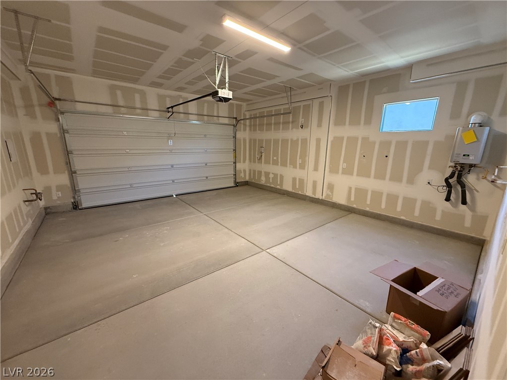 162 Sun Glaze Avenue Property Photo 9