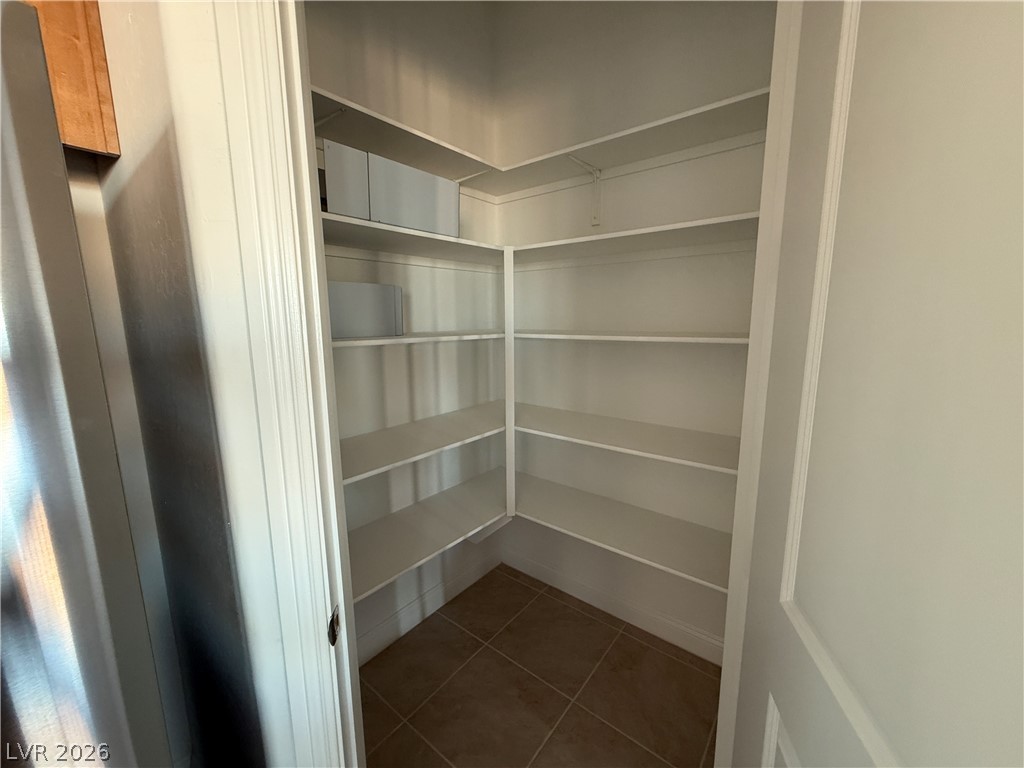 162 Sun Glaze Avenue Property Photo 22