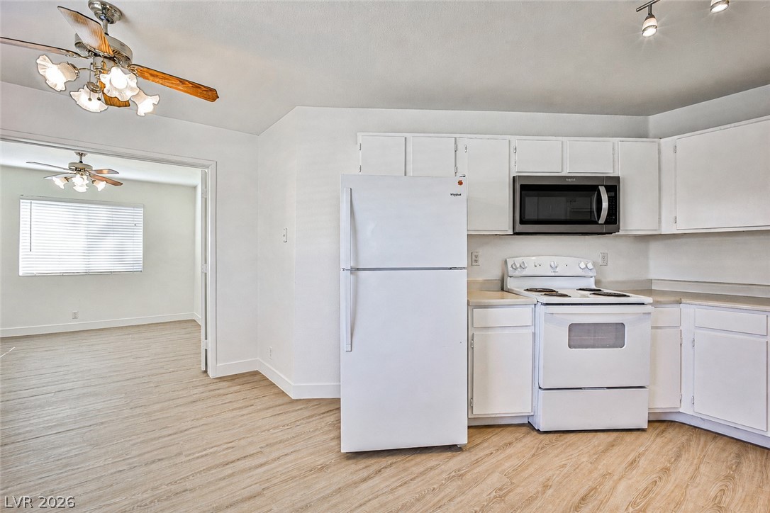 5091 Pioneer Avenue 201 Property Photo 2