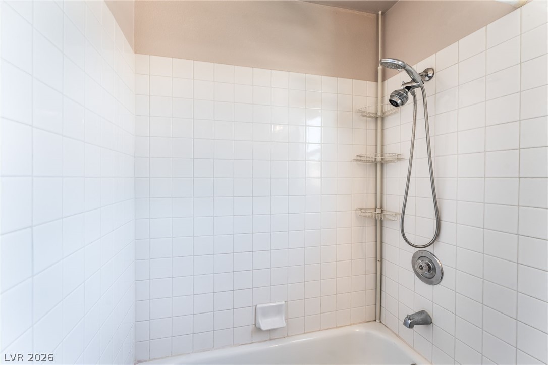 5441 Desert Valley Drive Property Photo 36