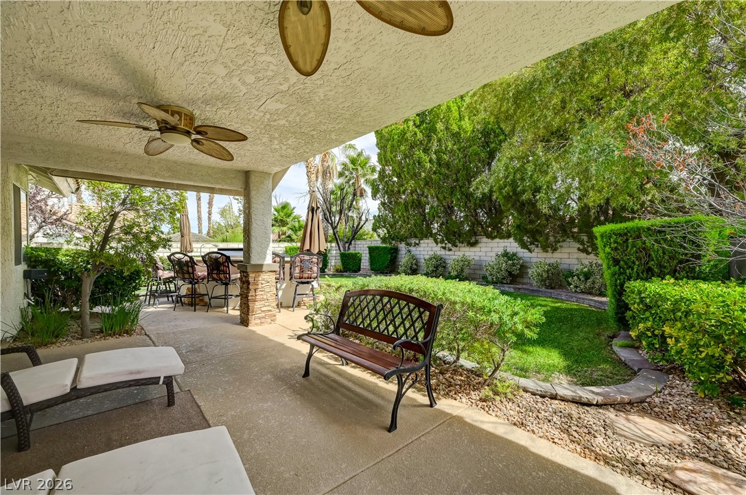 9505 Treasure Beach Court Property Photo 4