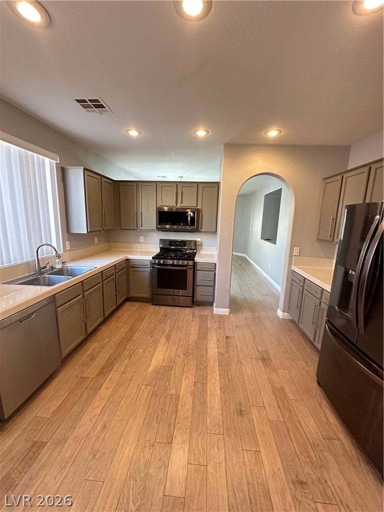 10340 Bentley Oaks Avenue Property Photo 6