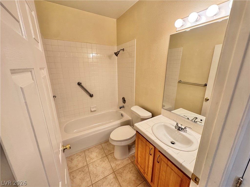 4900 Black Bear Road 204 Property Photo 10
