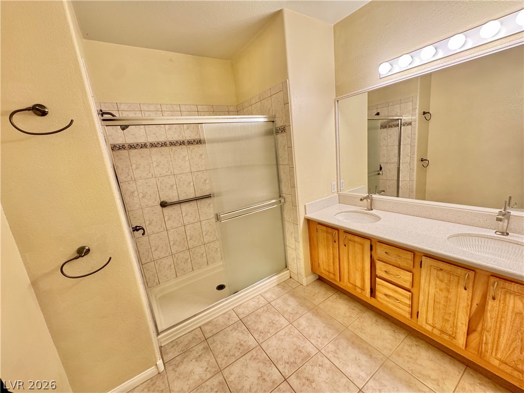 4900 Black Bear Road 204 Property Photo 17