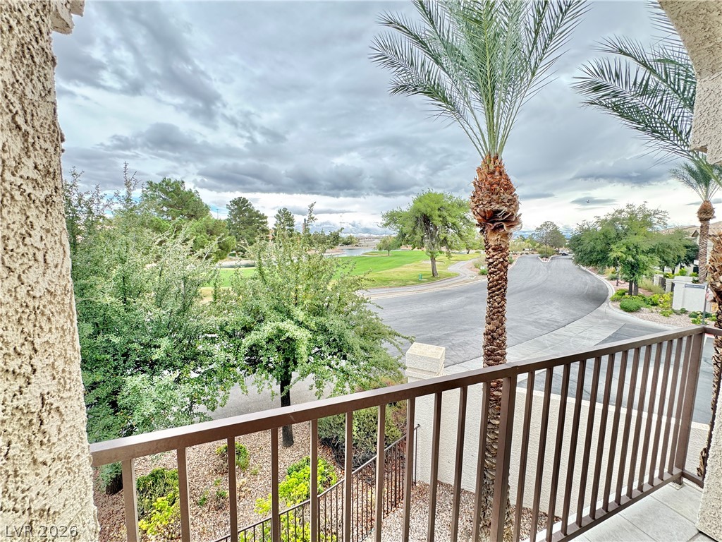 4900 Black Bear Road 204 Property Photo 21