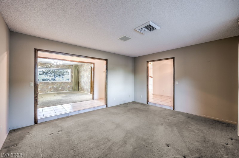 2135 South Cimarron Road Property Photo 11