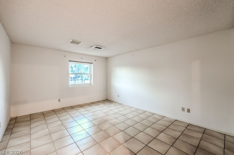 2135 South Cimarron Road Property Photo 33