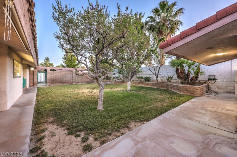 2135 South Cimarron Road Property Photo 44