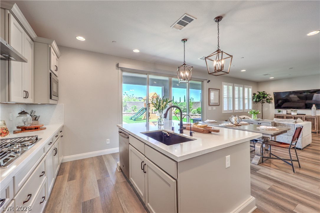 11542 Salt Creek Avenue Property Photo 8