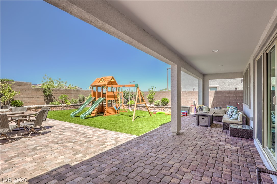 11542 Salt Creek Avenue Property Photo 36