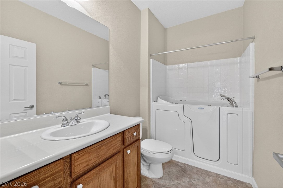 2156 Marstons Mills Court Property Photo 14