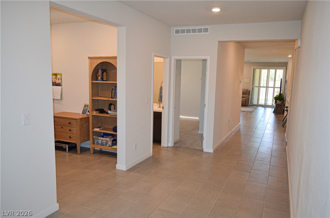 5528 Eleganza Avenue Property Photo 12