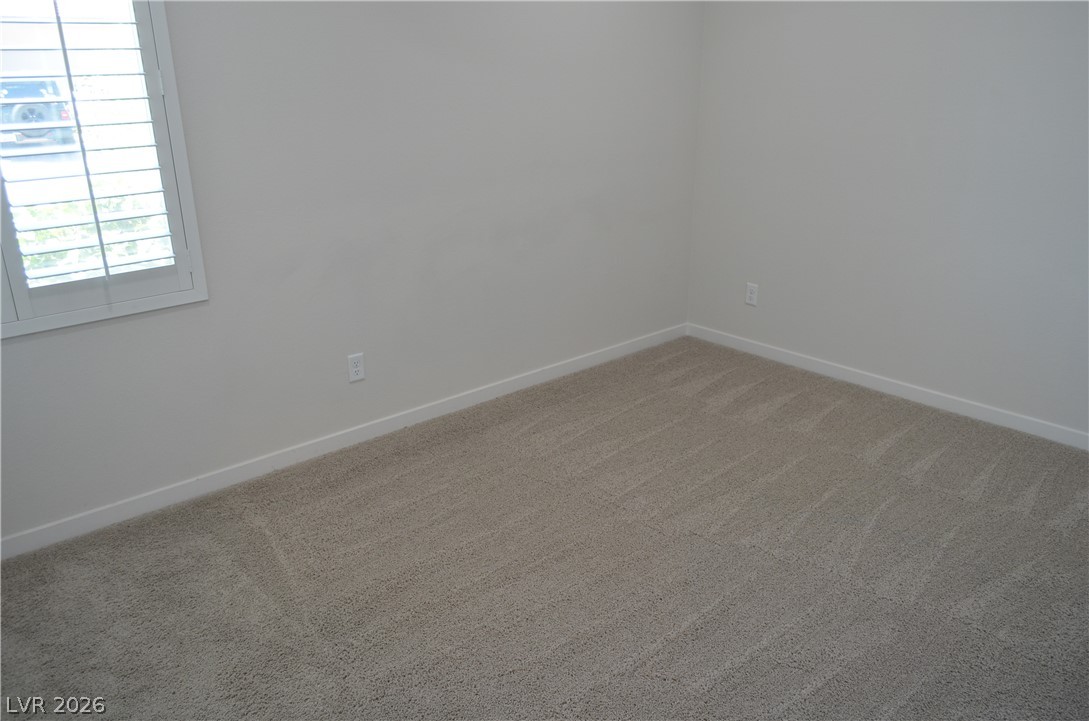 5528 Eleganza Avenue Property Photo 13
