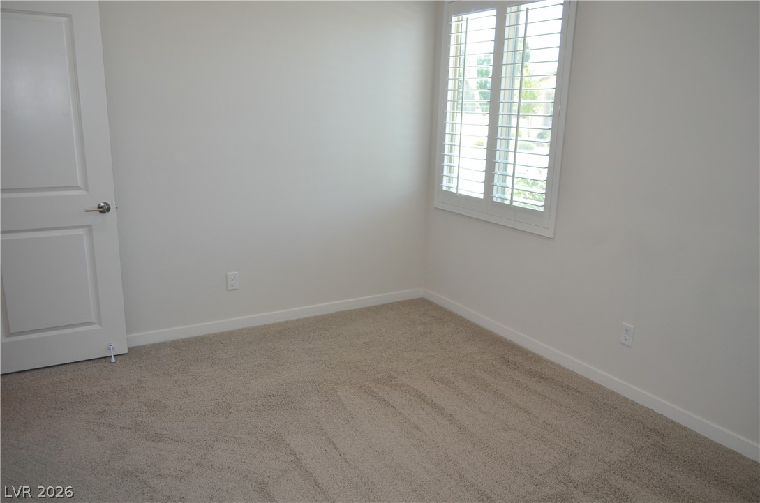 5528 Eleganza Avenue Property Photo 16