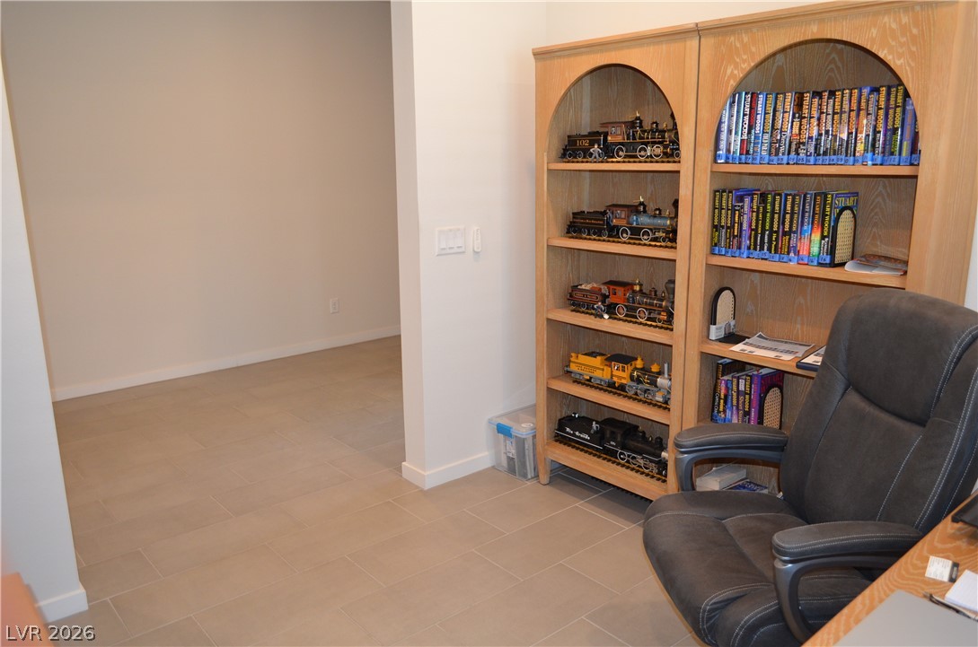 5528 Eleganza Avenue Property Photo 19