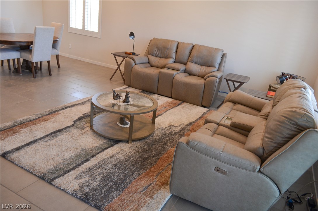 5528 Eleganza Avenue Property Photo 41