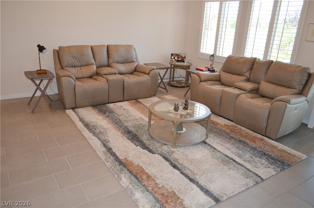 5528 Eleganza Avenue Property Photo 43