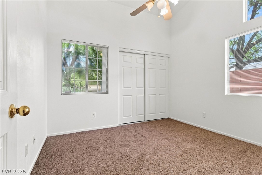 10625 Amblewood Avenue Na Property Photo 11