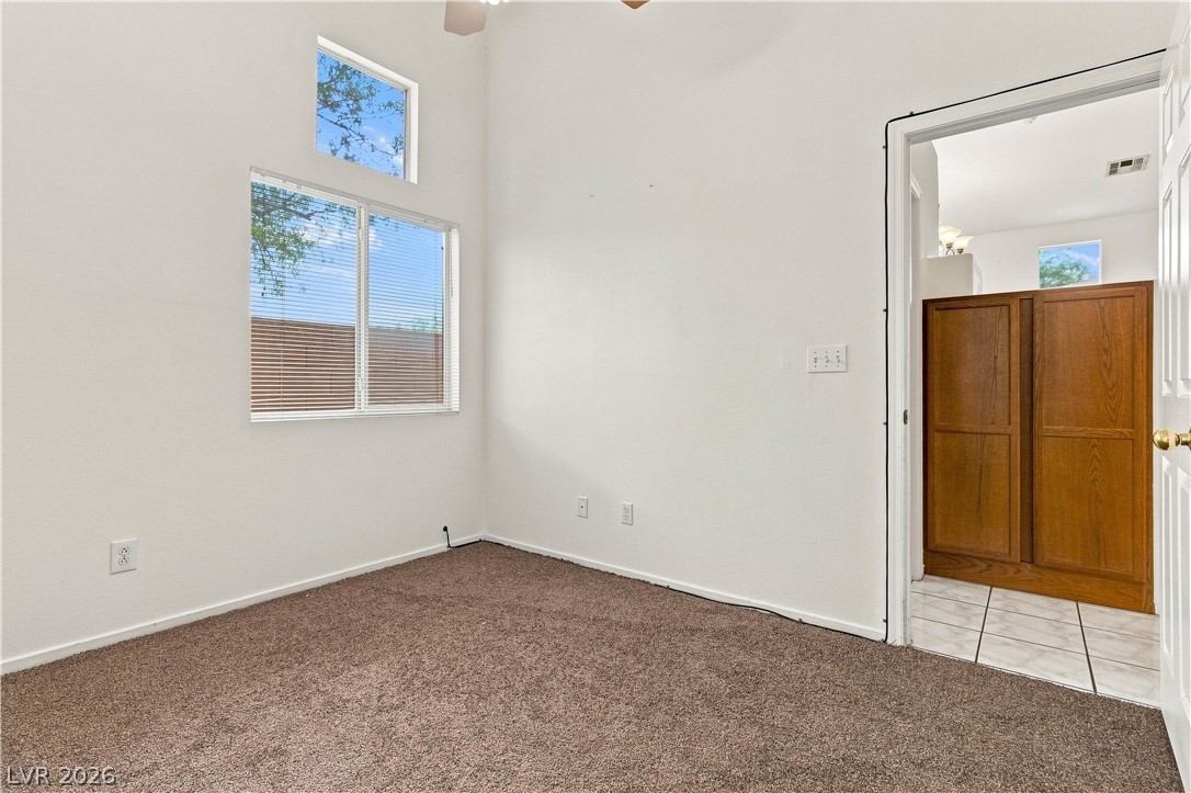 10625 Amblewood Avenue Na Property Photo 12