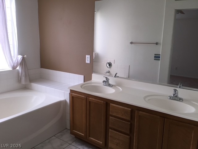 10625 Amblewood Avenue Na Property Photo 14