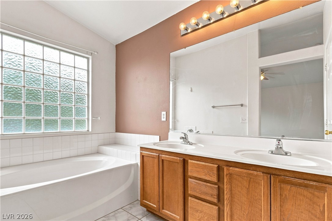 10625 Amblewood Avenue Na Property Photo 18