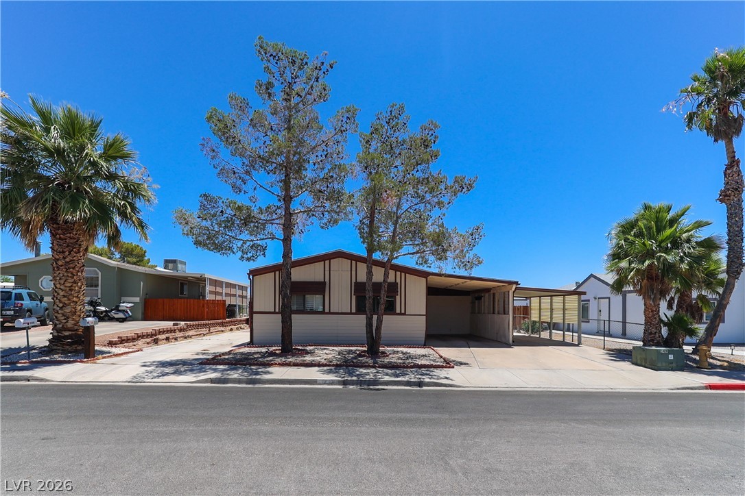 1737 Red Mountain Drive Property Photo 4