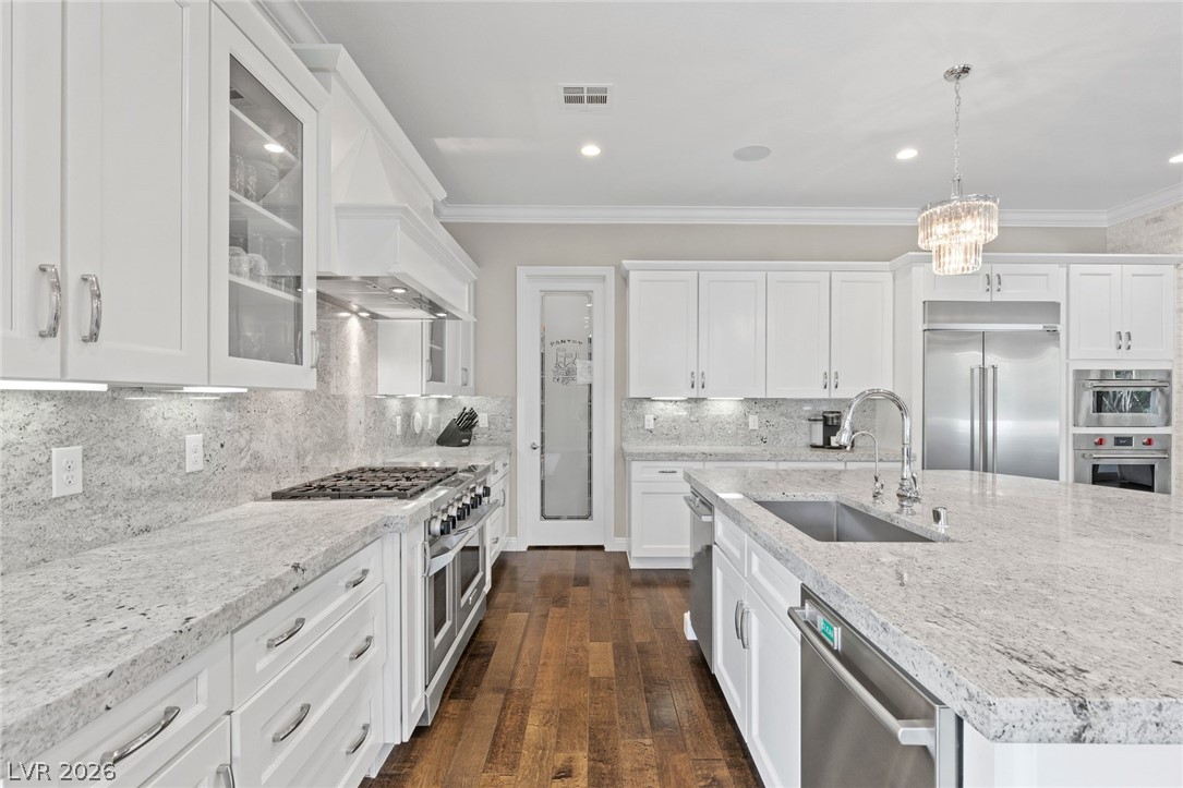 408 Venticello Drive Property Photo 4