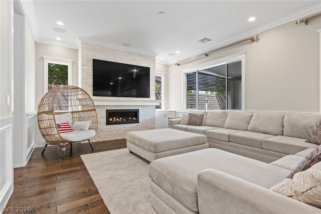 408 Venticello Drive Property Photo 10