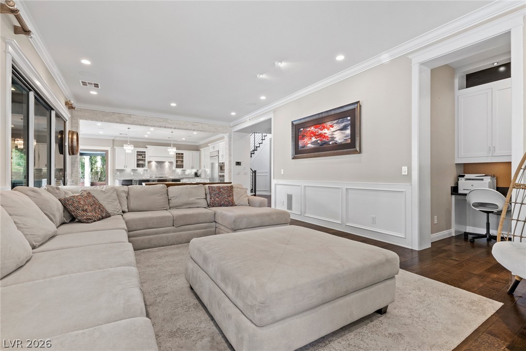 408 Venticello Drive Property Photo 11