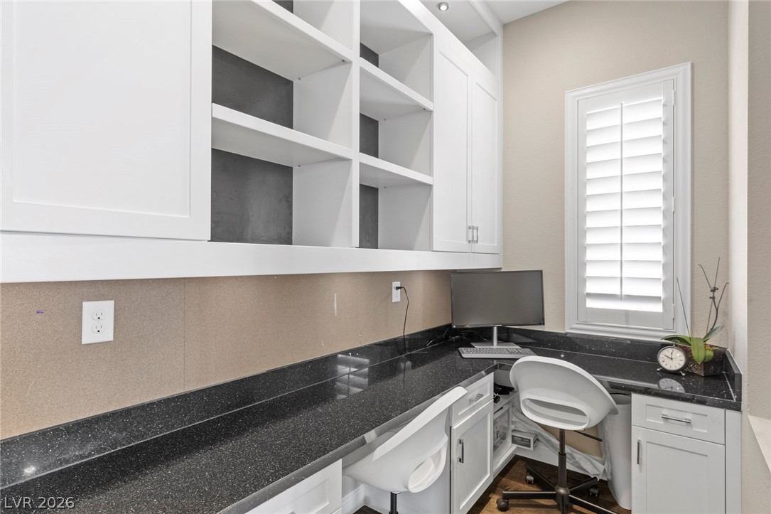 408 Venticello Drive Property Photo 12