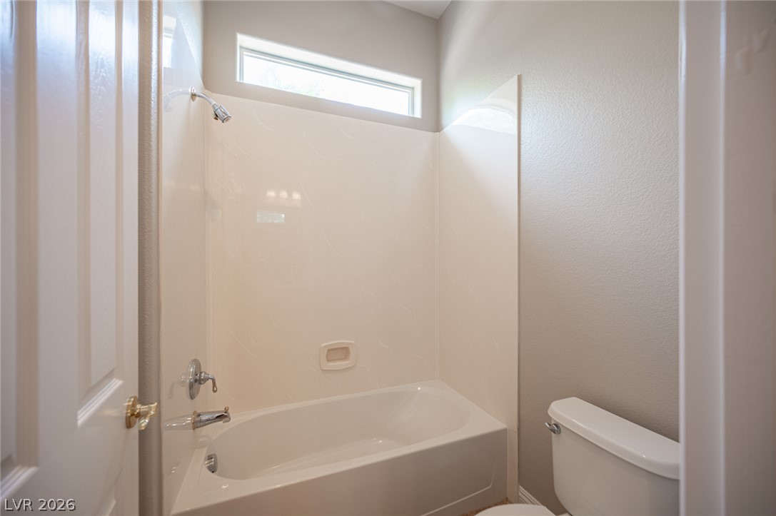7119 April Wind Avenue Property Photo 62