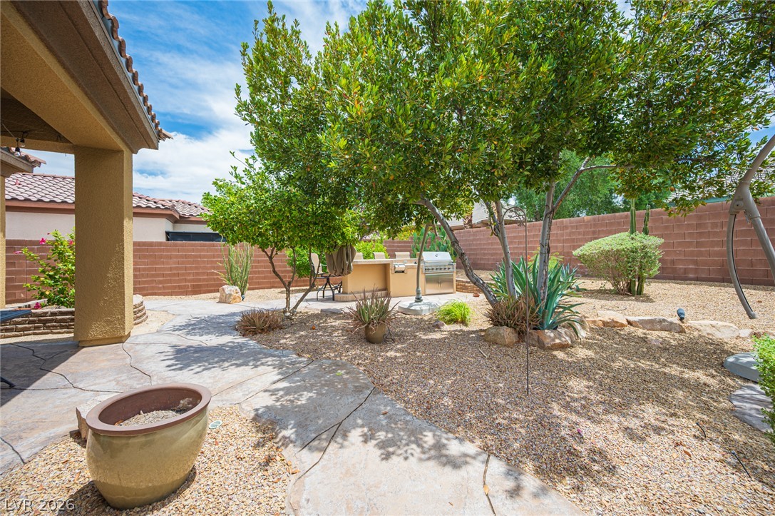 7119 April Wind Avenue Property Photo 83