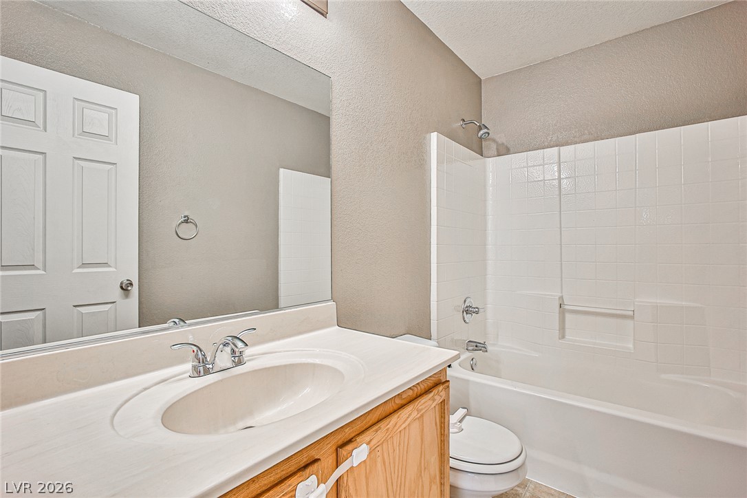 9911 Concho River Avenue Property Photo 17