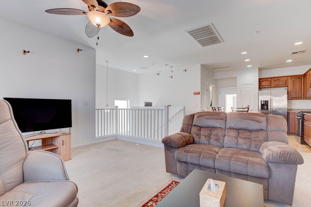 9925 Kalahari Court Property Photo 6
