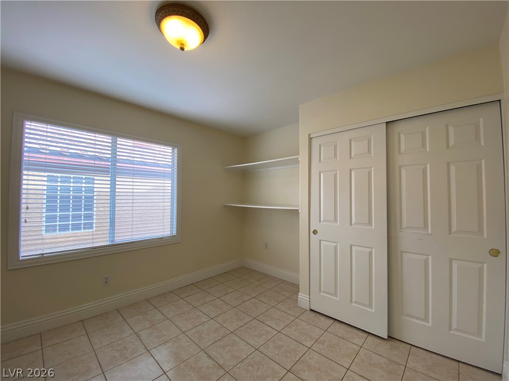 8111 Cimarron Meadows Way Property Photo 13