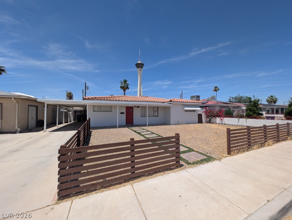 2216 Santa Ynez Drive Property Photo 1