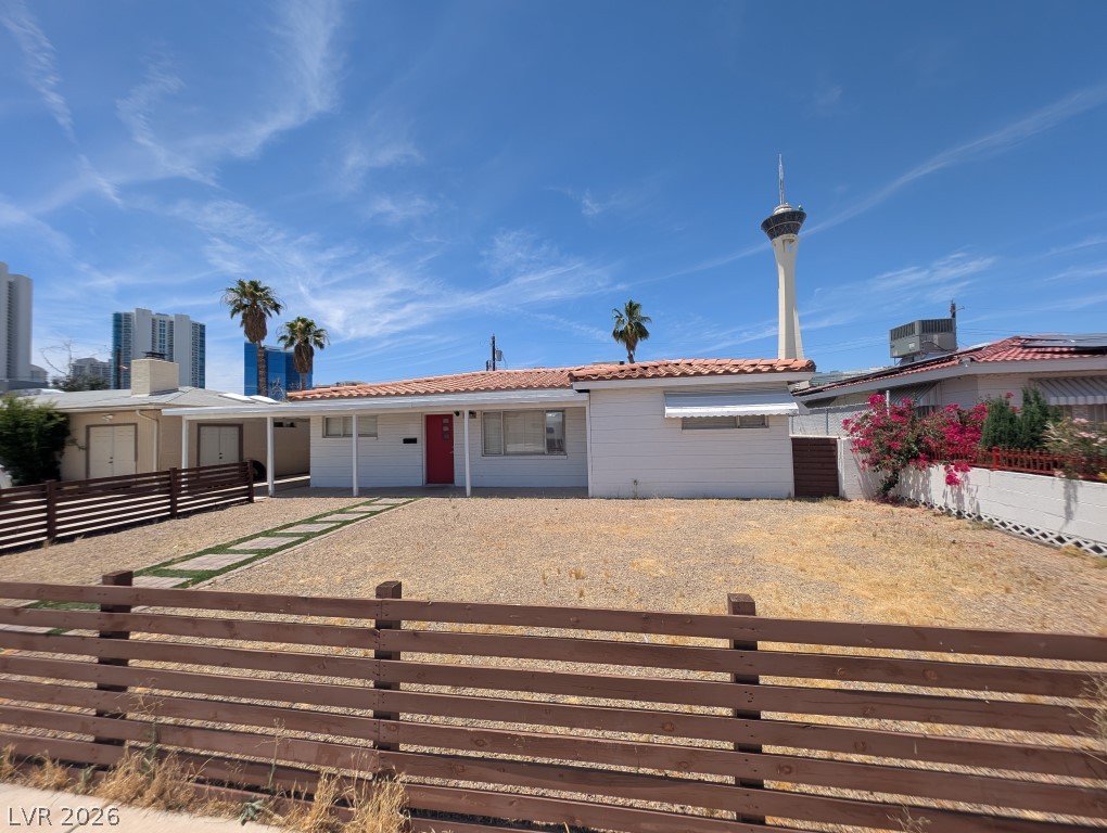 2216 Santa Ynez Drive Property Photo 3