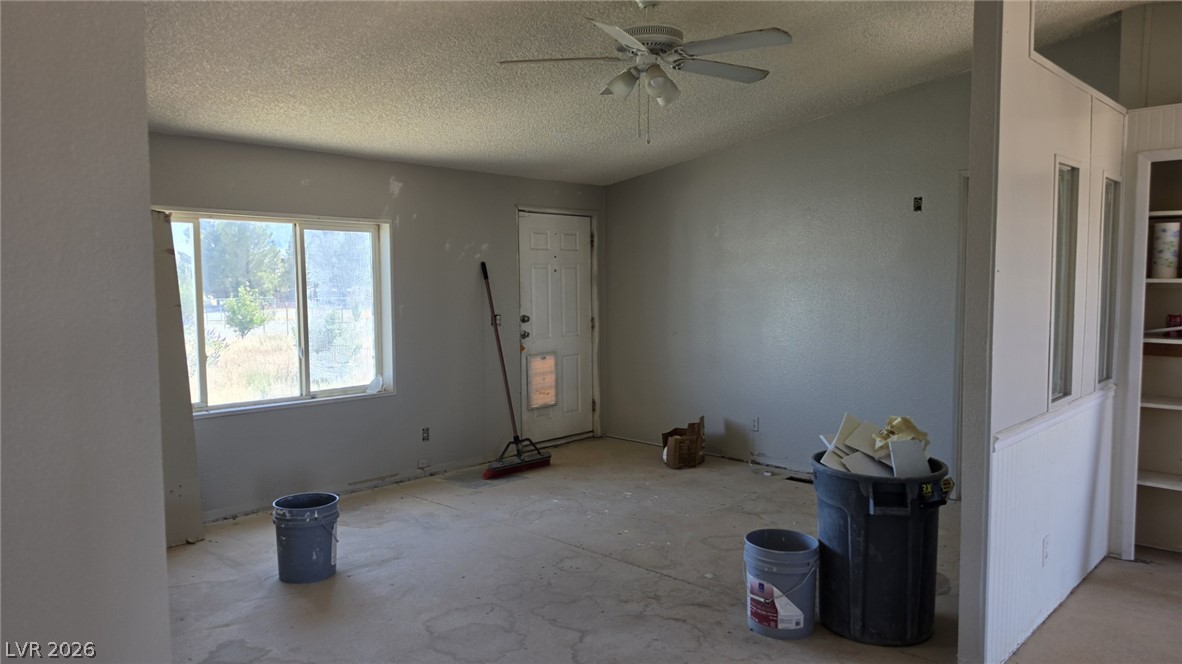 4110 West Venus Street Property Photo 5
