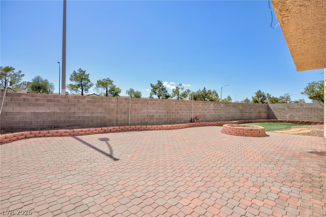 1209 Nugget Creek Drive Property Photo 5