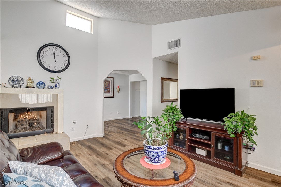 2530 Palace View Drive Property Photo 9
