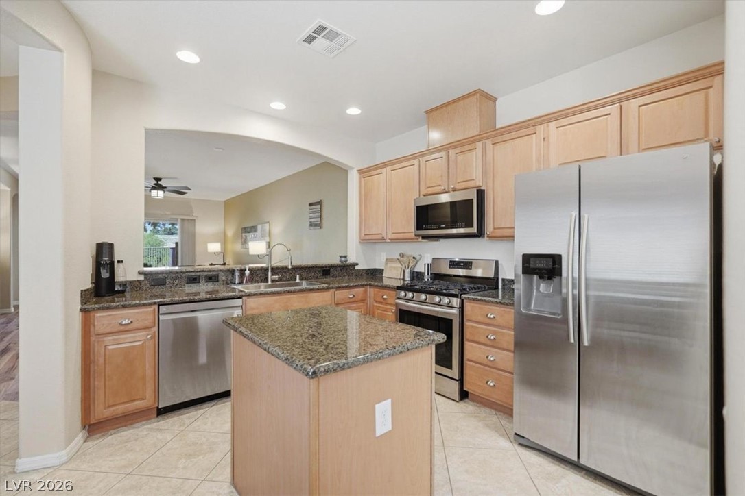 8709 Echo Grande Drive Property Photo 6