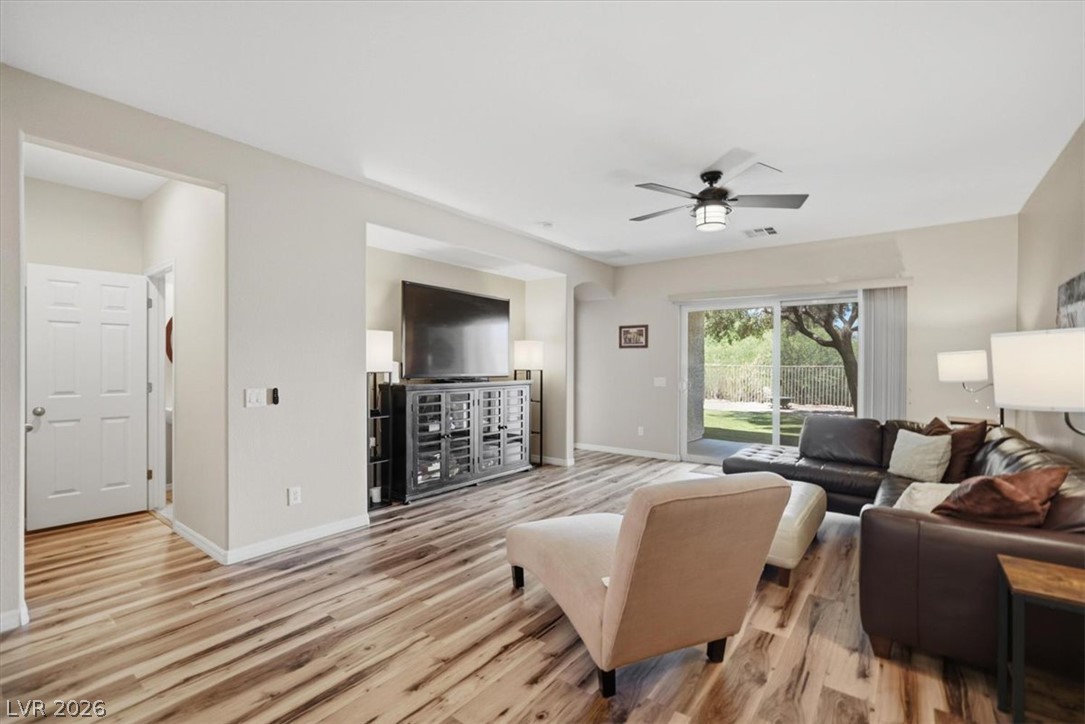 8709 Echo Grande Drive Property Photo 13