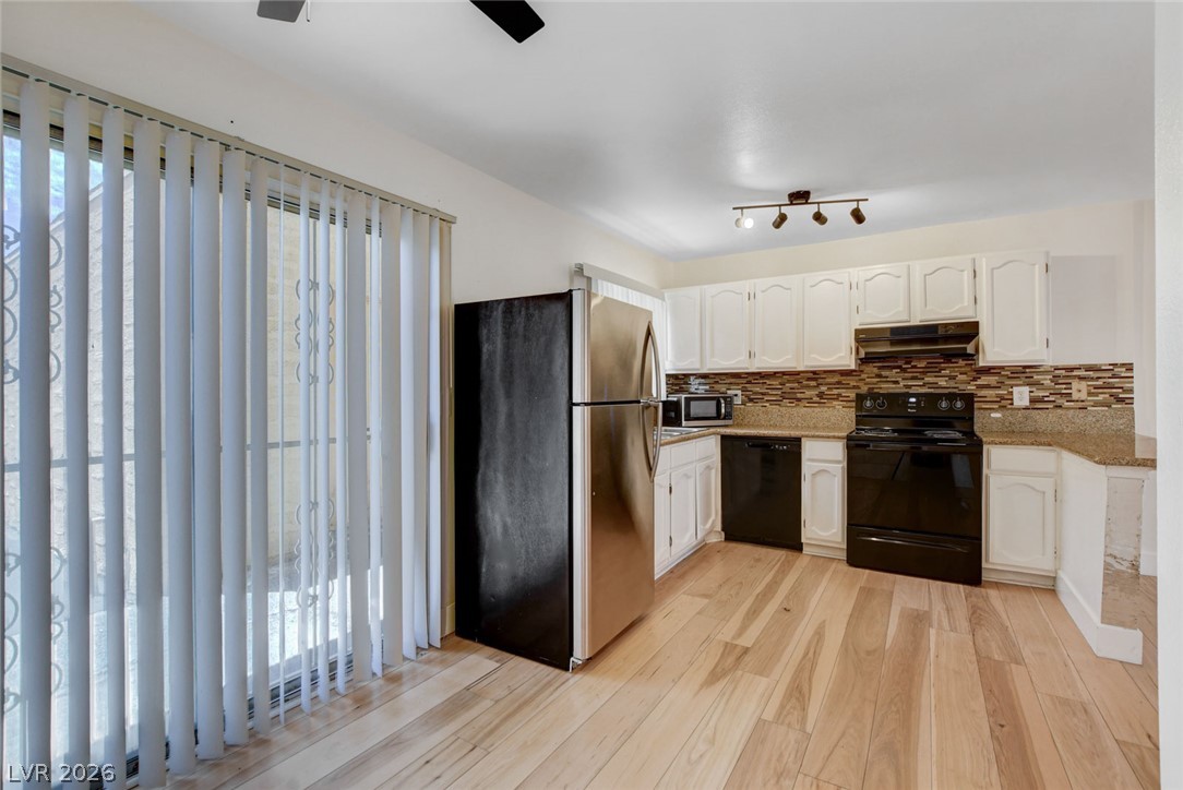 5198 Garden Lane D Property Photo 17