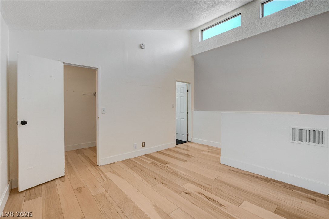 5198 Garden Lane D Property Photo 21