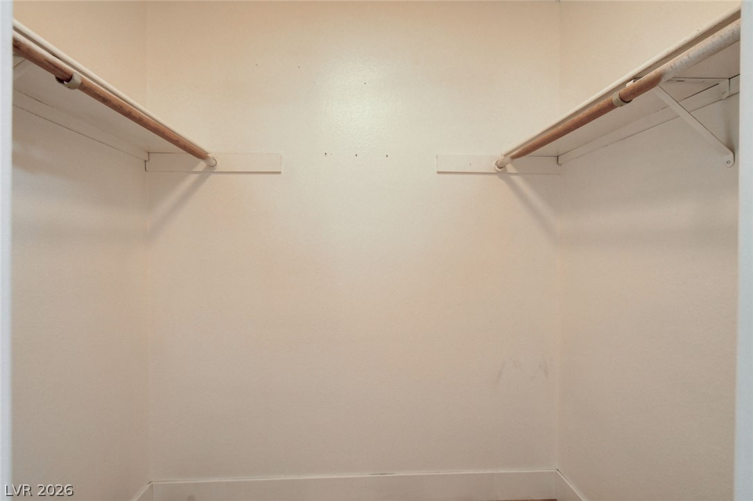 5198 Garden Lane D Property Photo 23